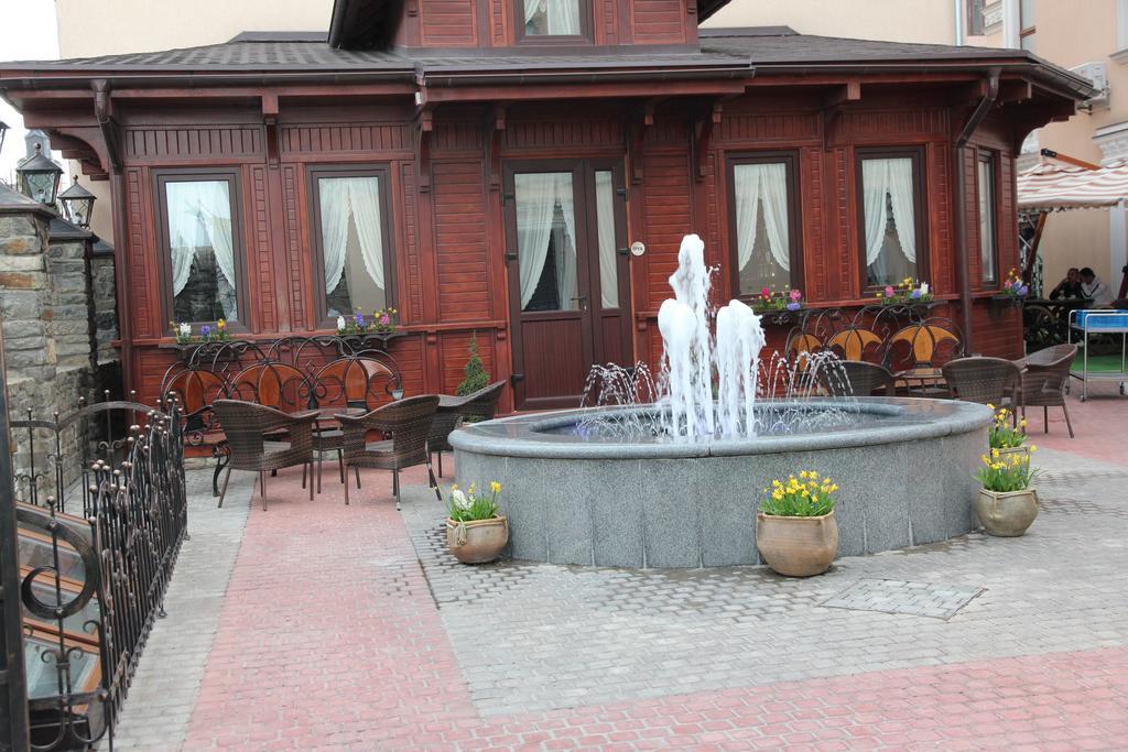 Kleopatra Vip Hotel Camenița Exterior foto
